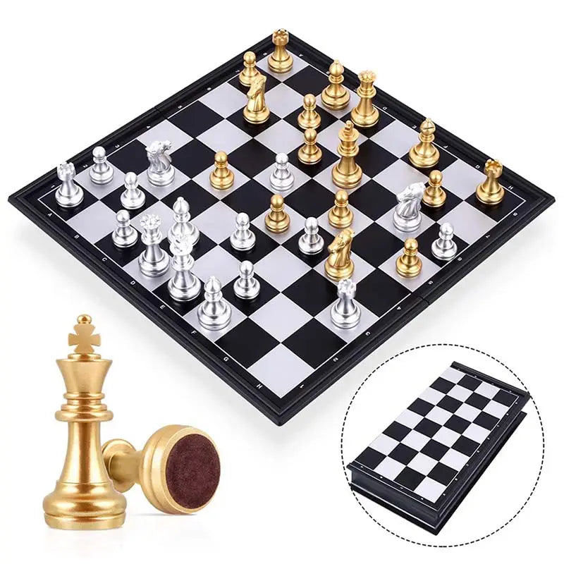 Mittelalterliches Schachspiel mit hochwertigem Schachbrett, 32 Schachfiguren aus Gold und Silber, magnetisches Brettspiel,