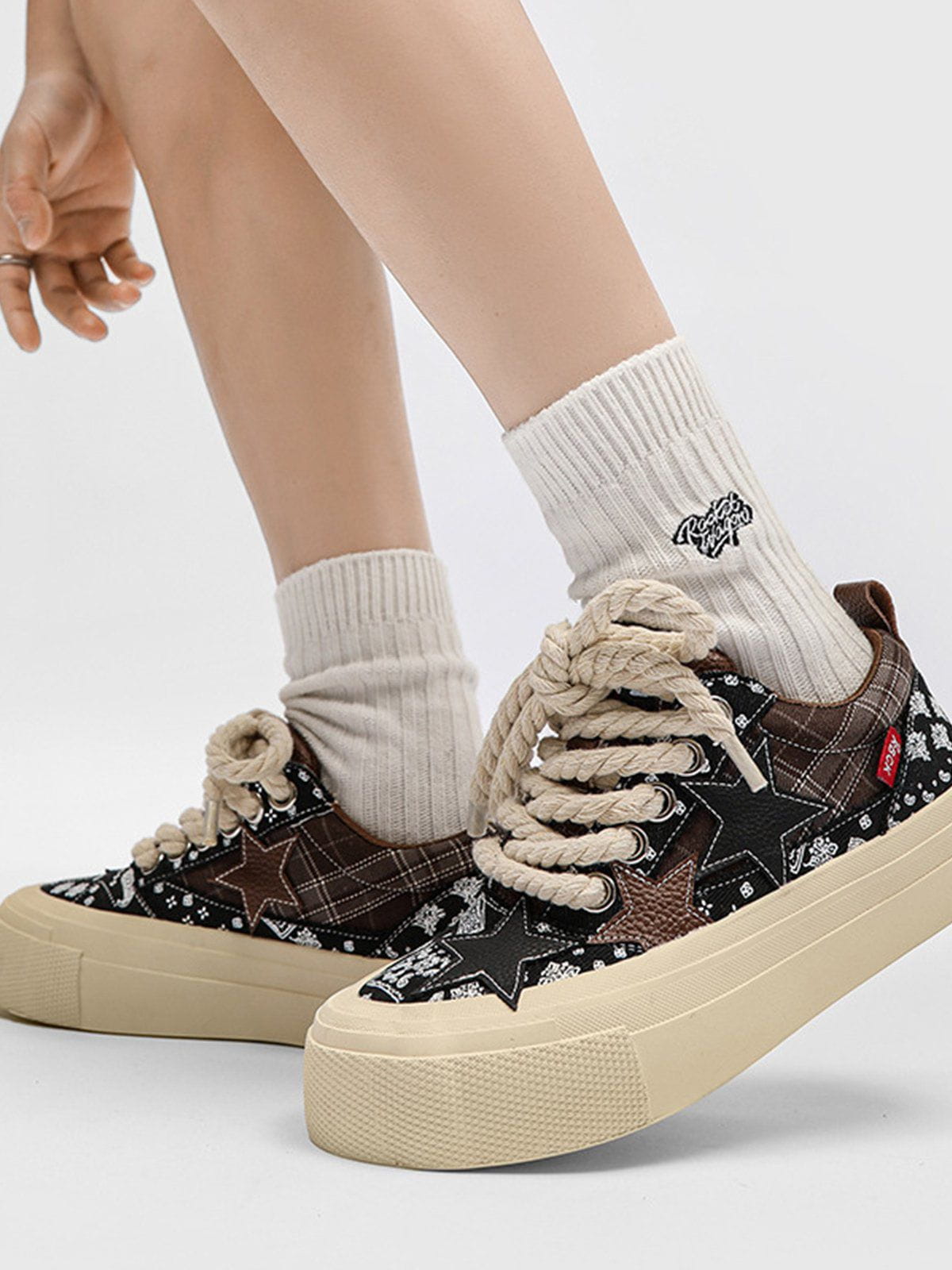 Vintage Plaid Star Sneaker